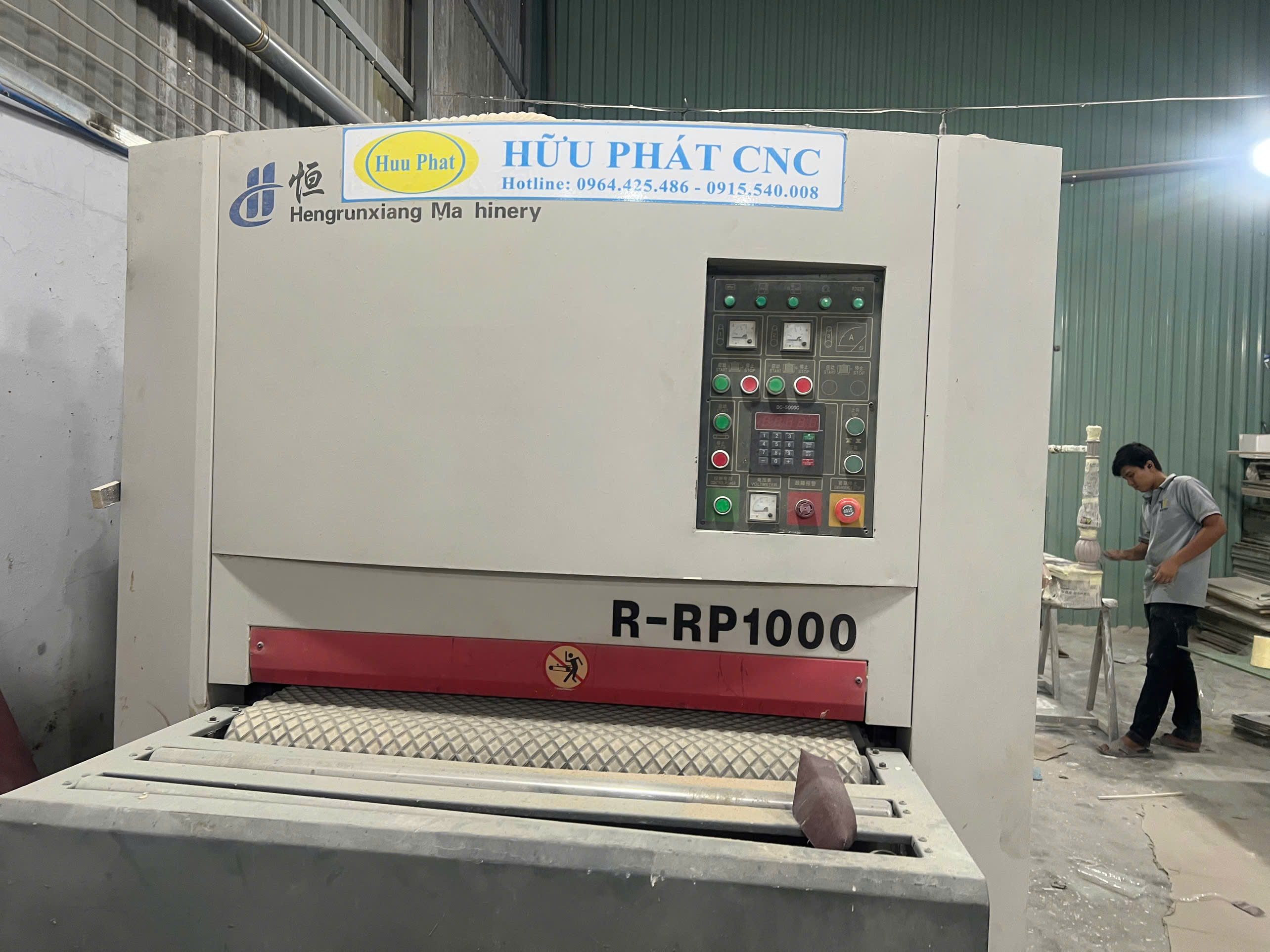 Wide belt sanding machine.jpg